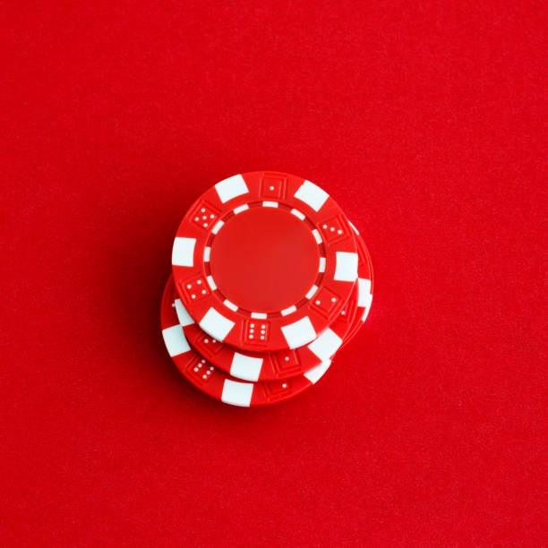 padukajp mobile app interface showing live sports betting and casino games